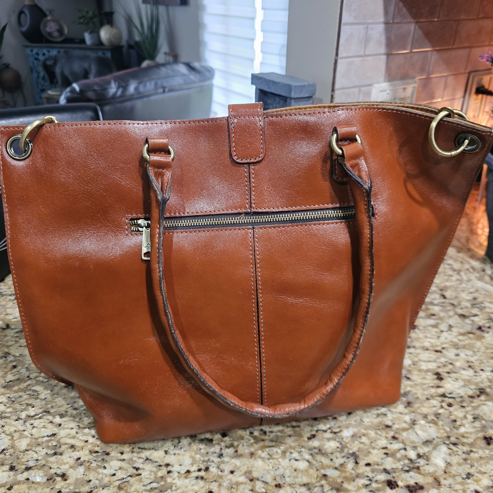 Patricia Nash Chestnut Brown Leather Tote with Brass Accents - Picture 3 of 10